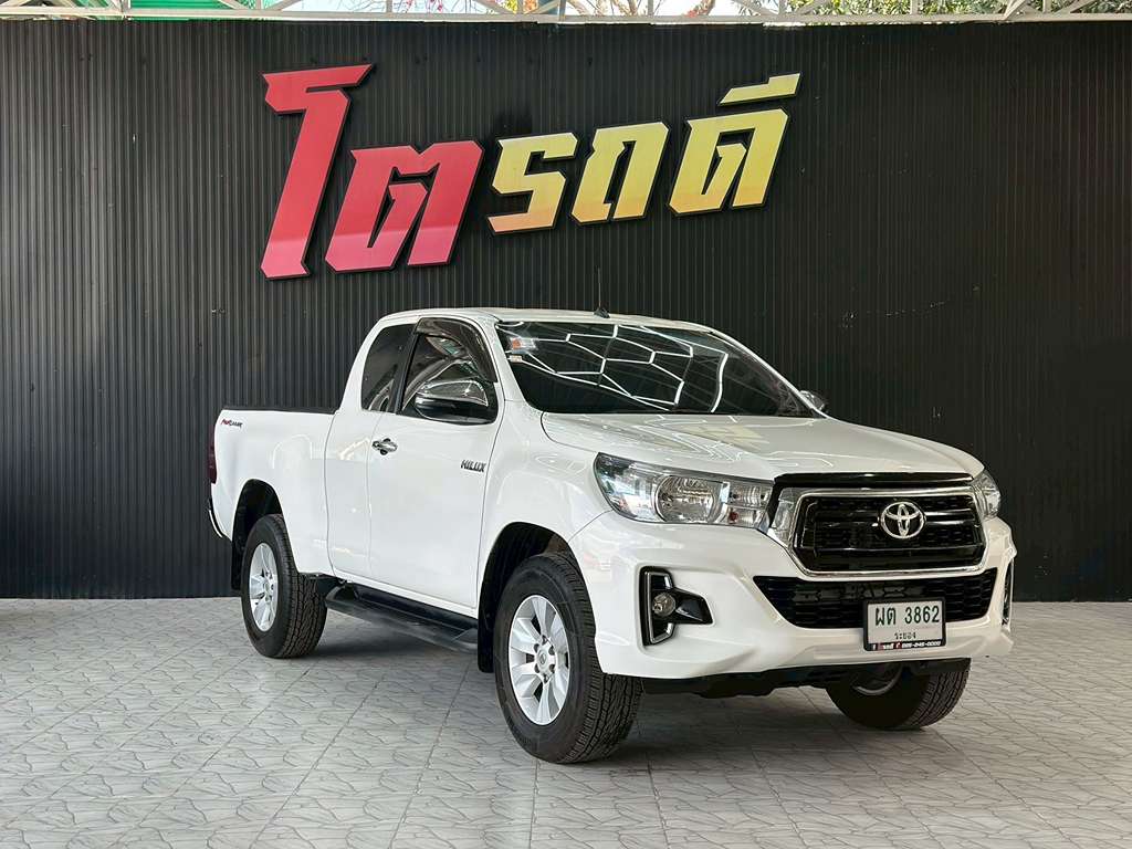 Toyota REVO CAB สูง MT 2.4 J+ 2019 ผต 3862