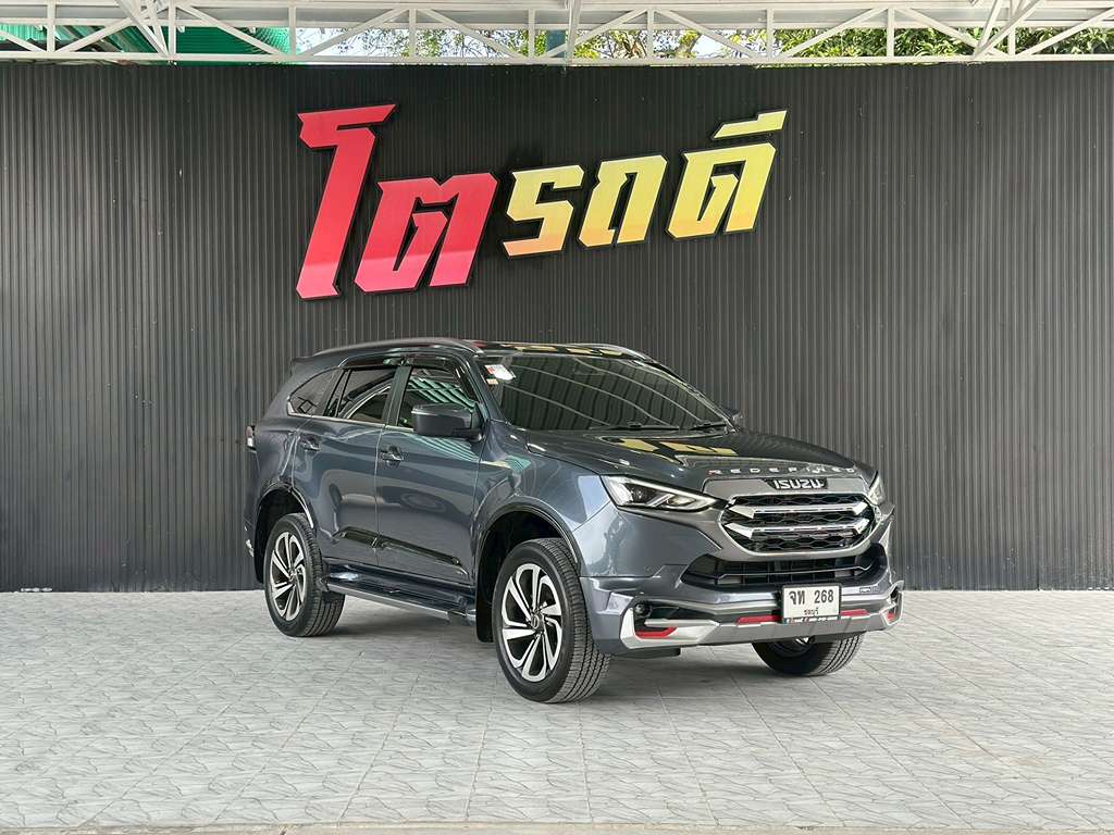 Isuzu MU-X AT 3.0 ULTIMATE 2022 จท 268 ชลบุรี