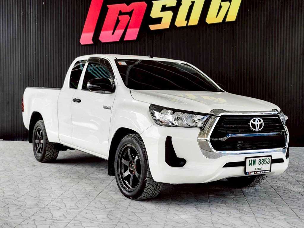 Toyota Revo แคปเตี้ย MT 2.4 Entry 2023  ผท 8853 สงขลา
