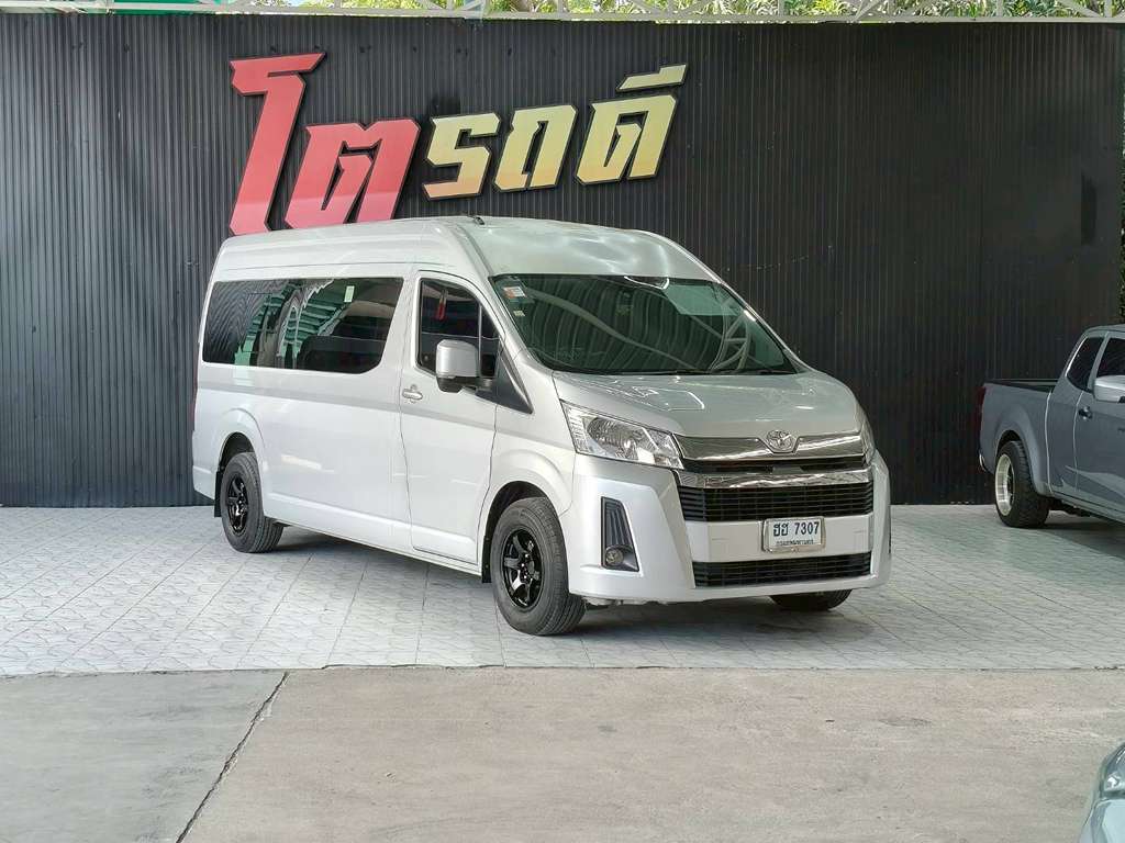 Toyota COMMUTER MT 2.8 2019 ทะเบียนรถ : ฮฮ7307