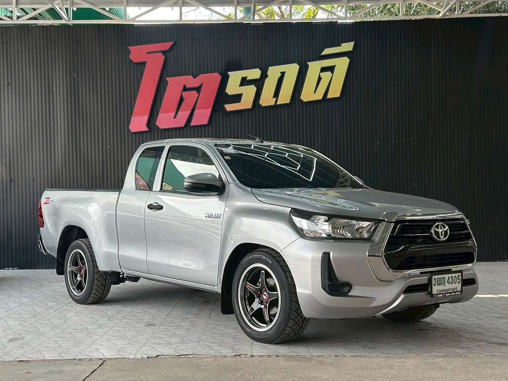 Toyota REVO CAB เตี้ย MT 2.4 Entry 2021 3ฒญ 4305
