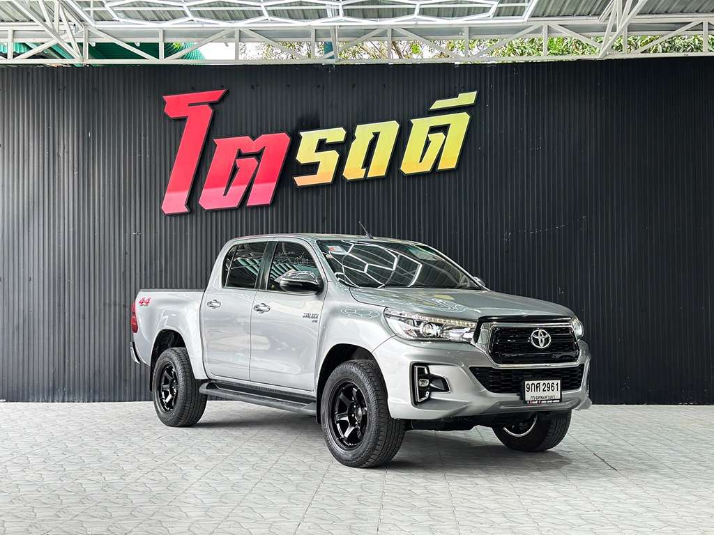 Toyota Revo สี่ประตูสูง AT 2.8 G 4WD 2020 9กศ 2961