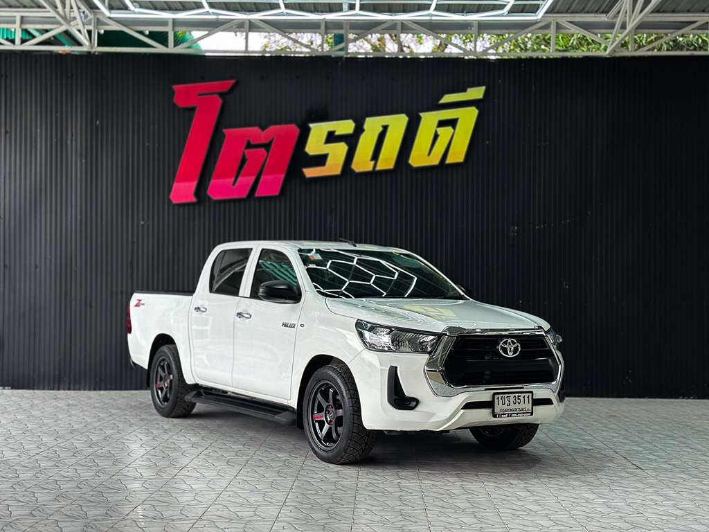 Toyota Revo สี่ประตูเตี้ย AT 2.4 MID 2020 1ขฐ 3511