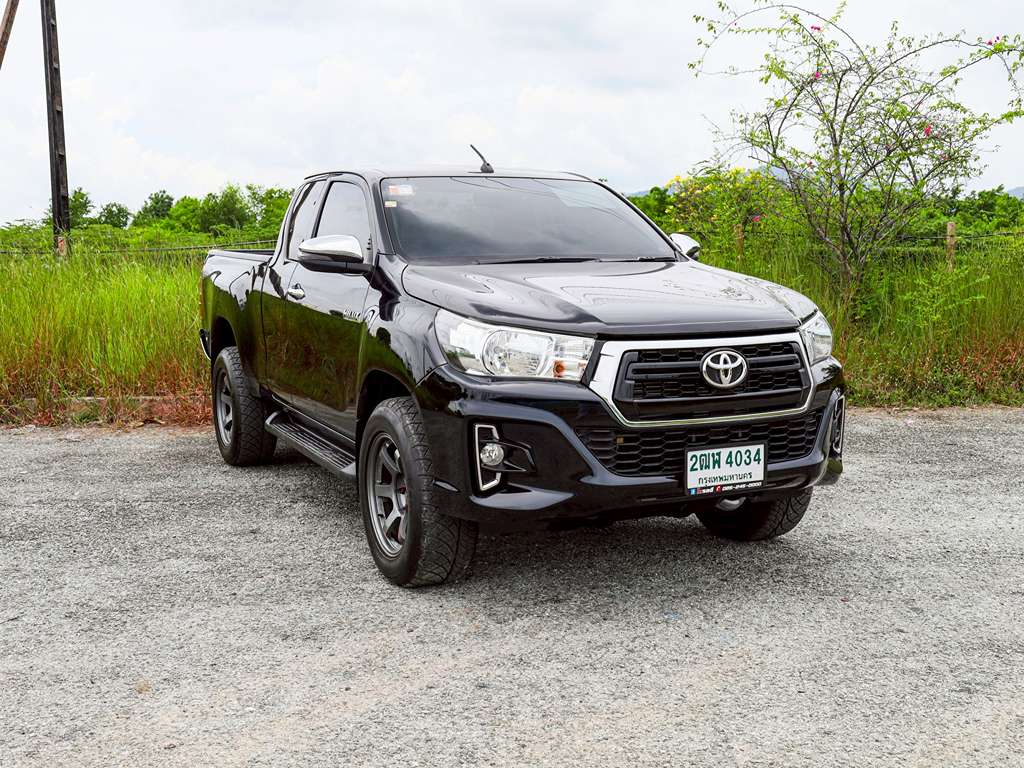 Toyota Revo แคปสูง MT 2.4 J+ 2019 2ฒฬ 4034 กทม
