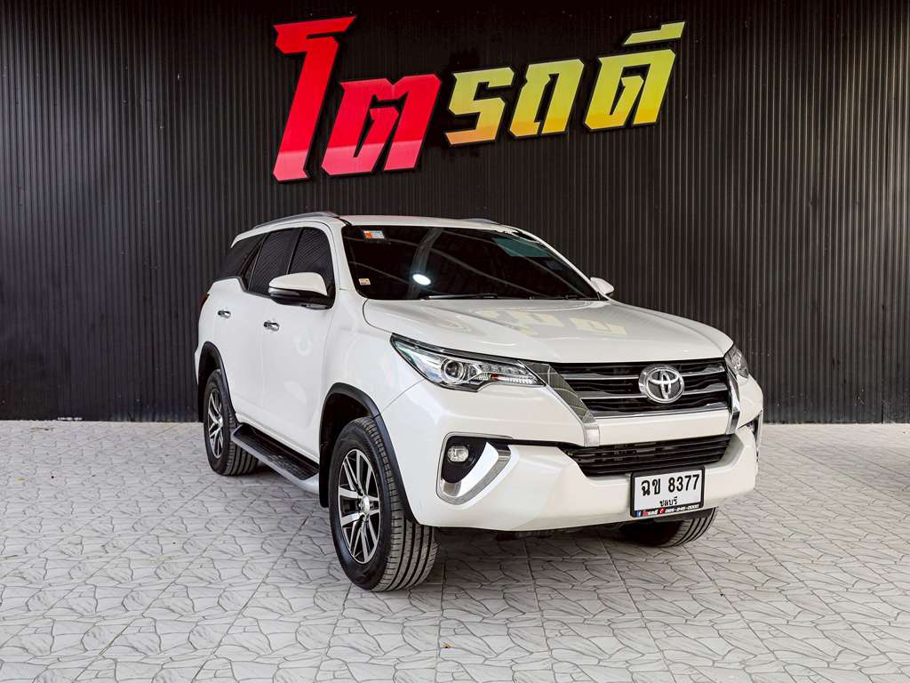 Toyota Fortuner AT 2.4 V 2019 ฉข 8377 ชลบุรี