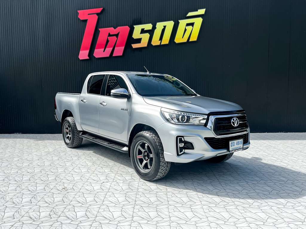 Toyota Revo double cab  AT 2.8 G 2018  ฮอ 4606