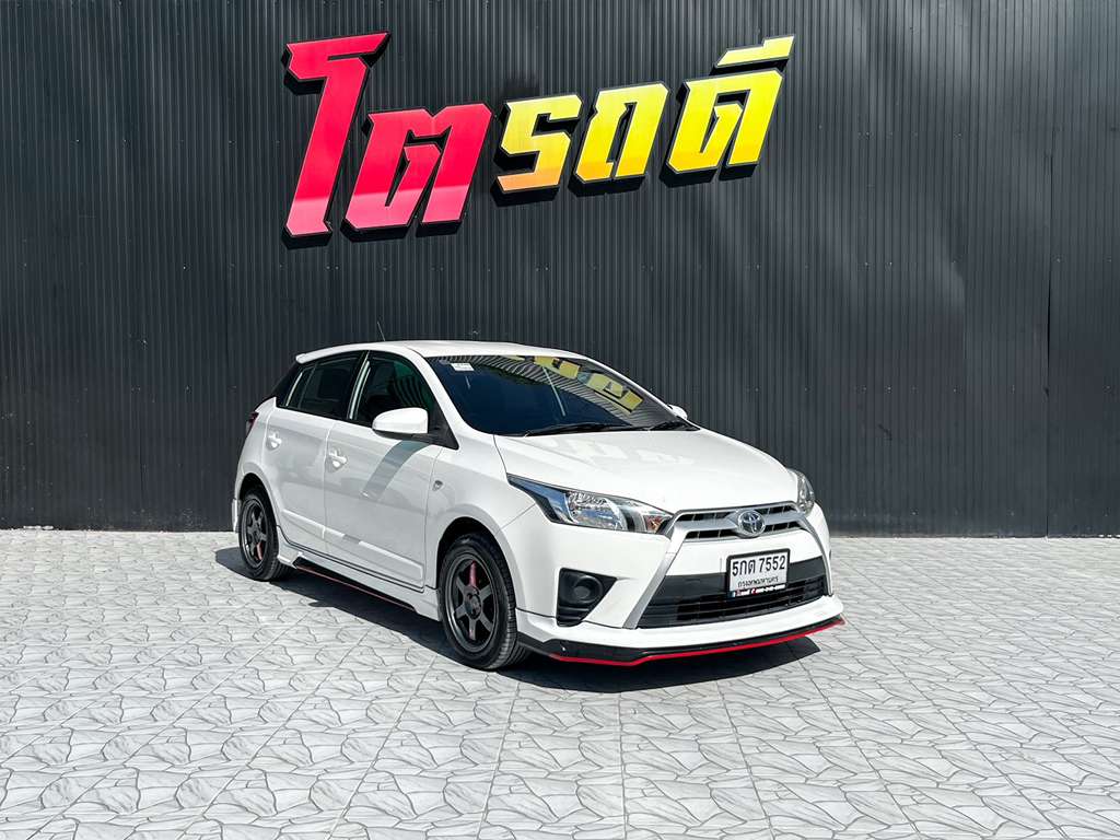 Toyota yaris AT 1.2 E 2016 5กต 7552 กทม