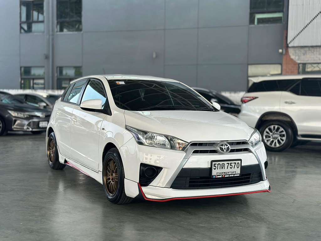 Toyota Yaris 1.2 E 2016 5กต 7570