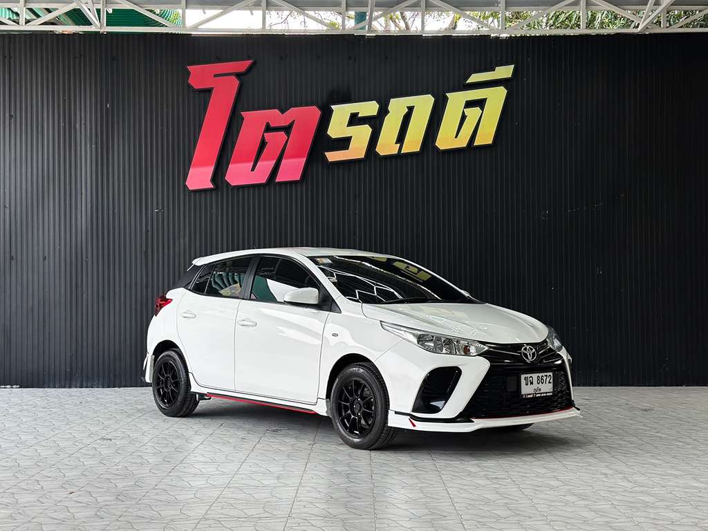 Toyota Yaris AT 1.2 Entry 2022  ขฉ 8672