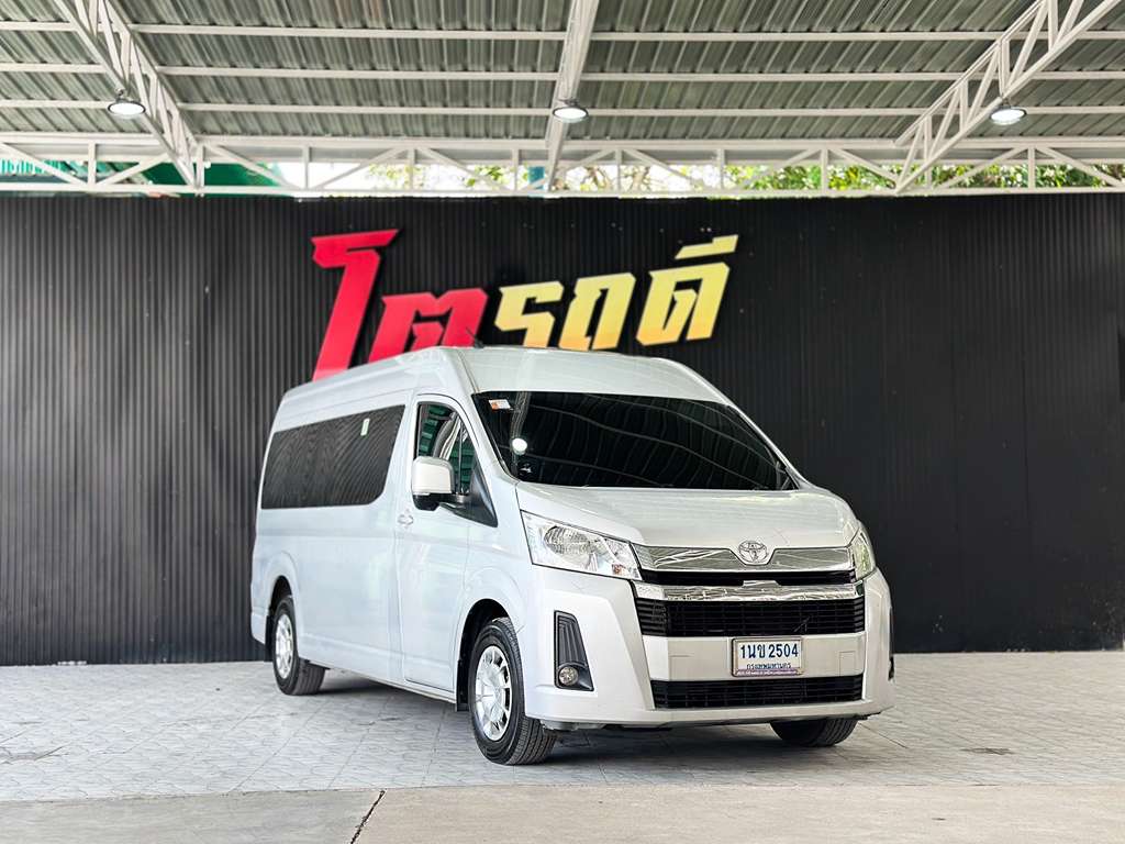 Toyota Commuter AT 2.8 2020  1นข 2504