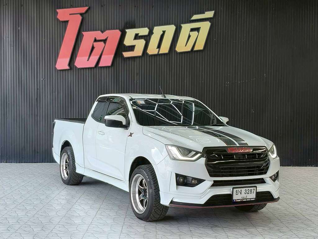 Isuzu D MAX CAB เตี้ย MT 1.9 X-SERIES 2020 ทะเบียนรถ : ยง 3287