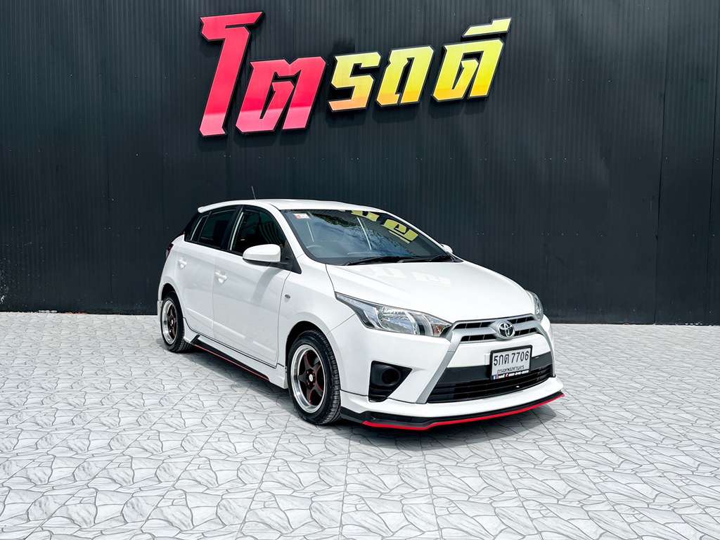 Toyota Yaris 1.2 E 2016 5กต 7706 กทม