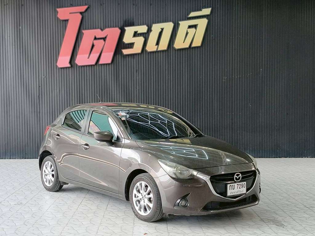 Mazda Mazda 2 AT 1.3 2016 ระบบเกียร์ : เกียร์ออโต้ ทะเบียนรถ : กบ 7290