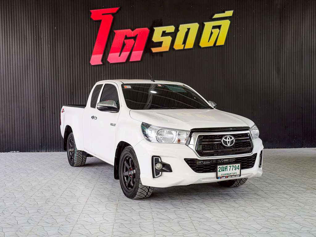 Toyota Revo แคปเตี้ย MT 2.4 J+   2ฒศ 7794 กทม
