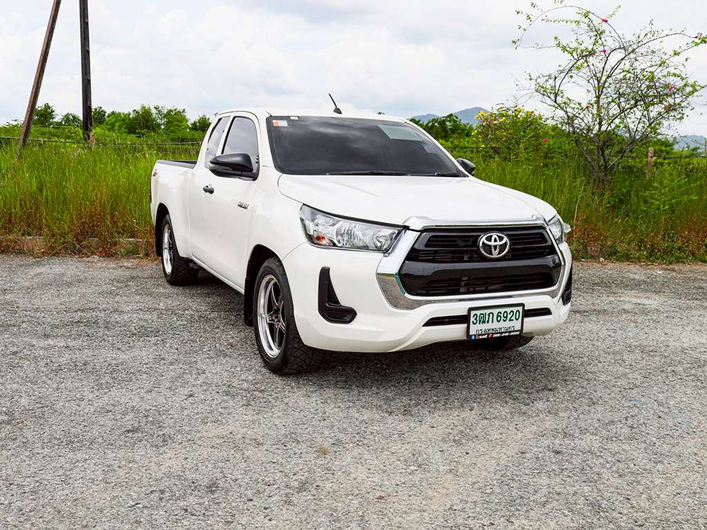 Toyota Revo แคปเตี้ย AT 2.4 Entry 2021 3ฒภ 6920 กทม