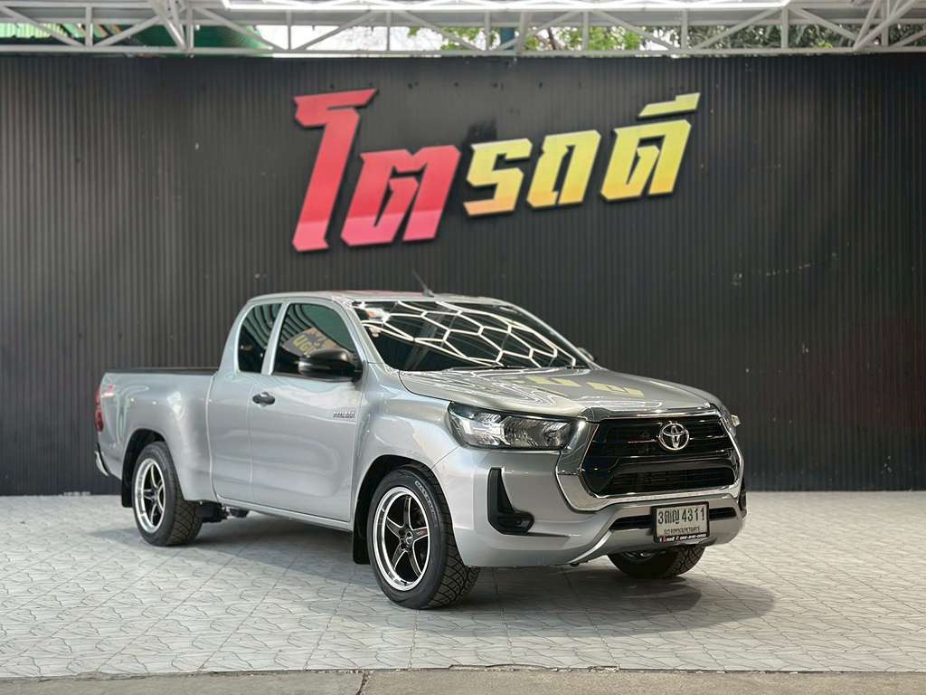 Toyota Revo CAB เตี้ย MT 2.4 Entry 2021 3ฒญ 4311