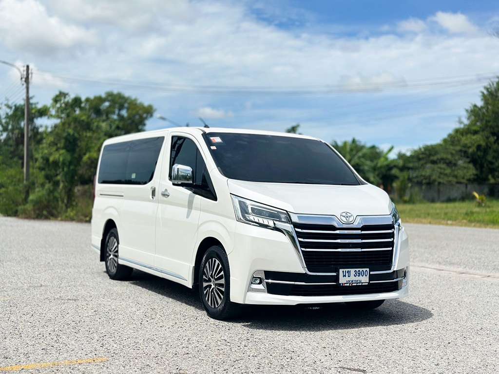 Toyota majesty 2.8 AT 2020  นข 3900