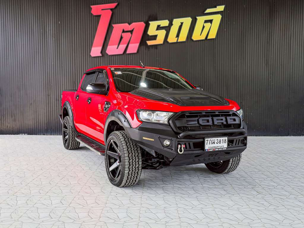 Ford Ranger สี่ประตูสูง MT 2.2 XLT 2018 7กม 3818 กทม
