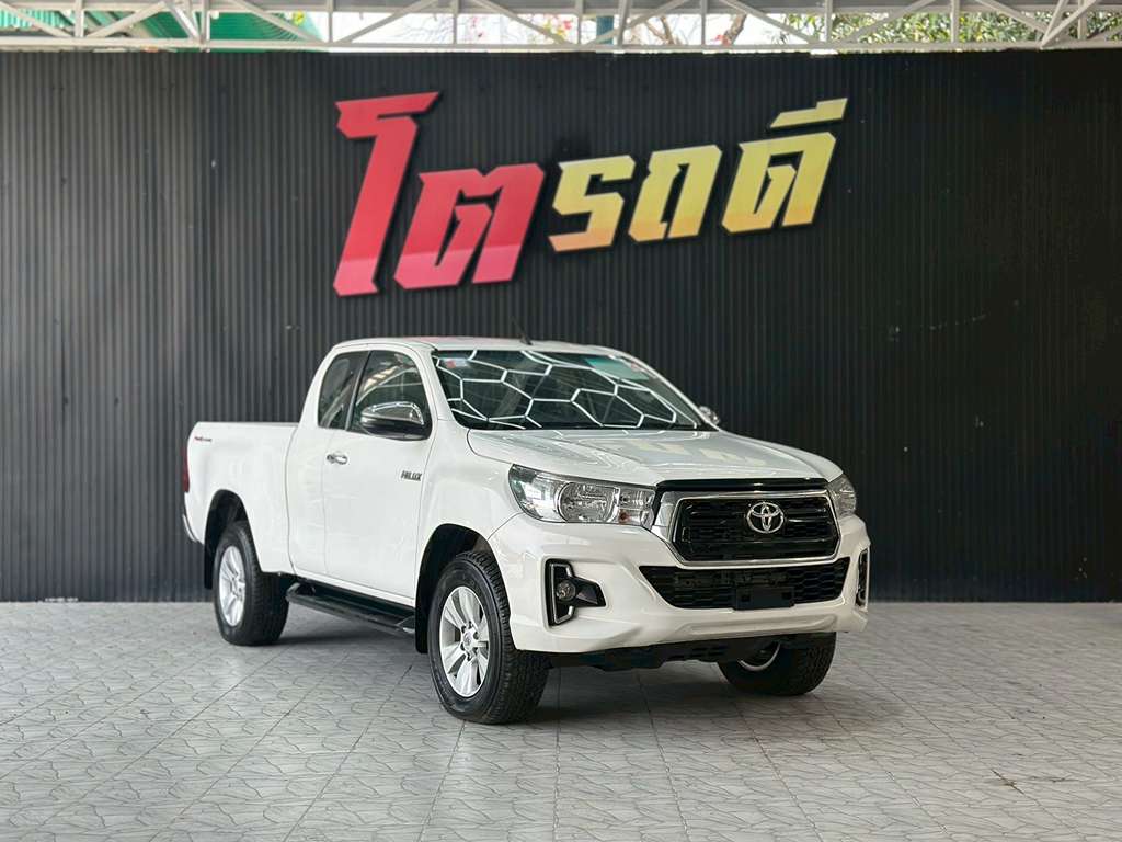 Toyota REVO CAB สูง AT 2.4 E 2019 776591