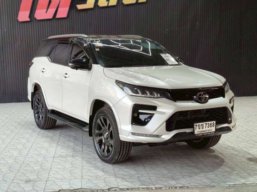 Toyota FORTUNER AT 2.8 GR 4WD 2022  2ขห 7244  ทะเบียนเดิม : 7ขช 7368