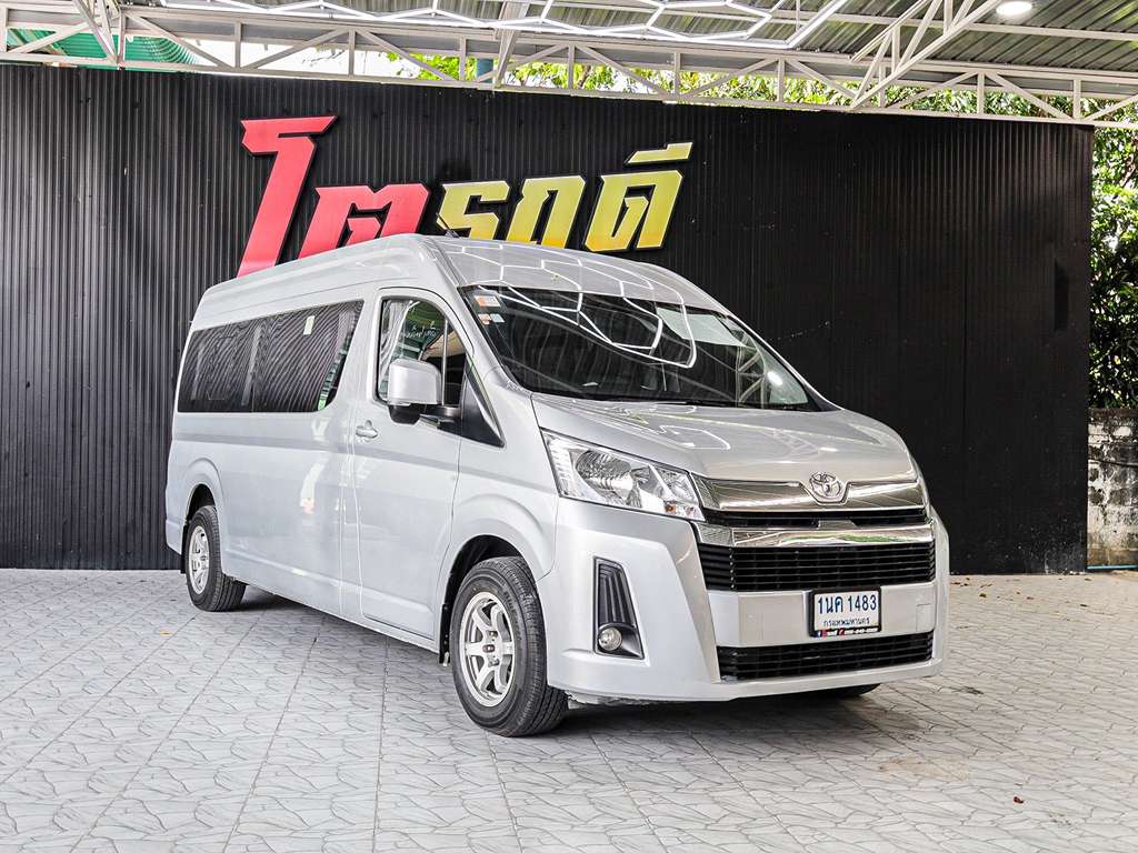 Toyota COMMUTER MT 2.8 2021  1นค1483