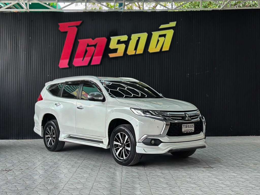 Mitsubishi Pajero AT 2.4 GT Sport 4WD 2018 7กส 6335
