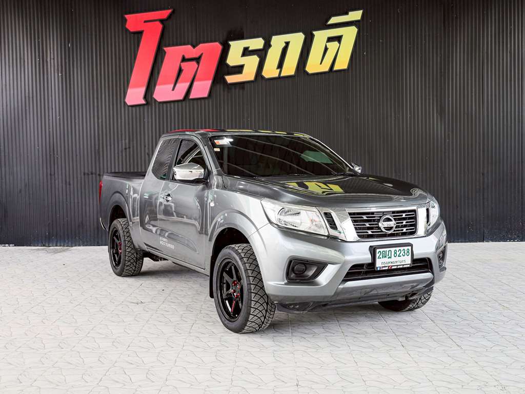 Nissan Navara แคปเตี้ย MT 2.5 E NP300 2018 2ฒฎ 8238 กทม