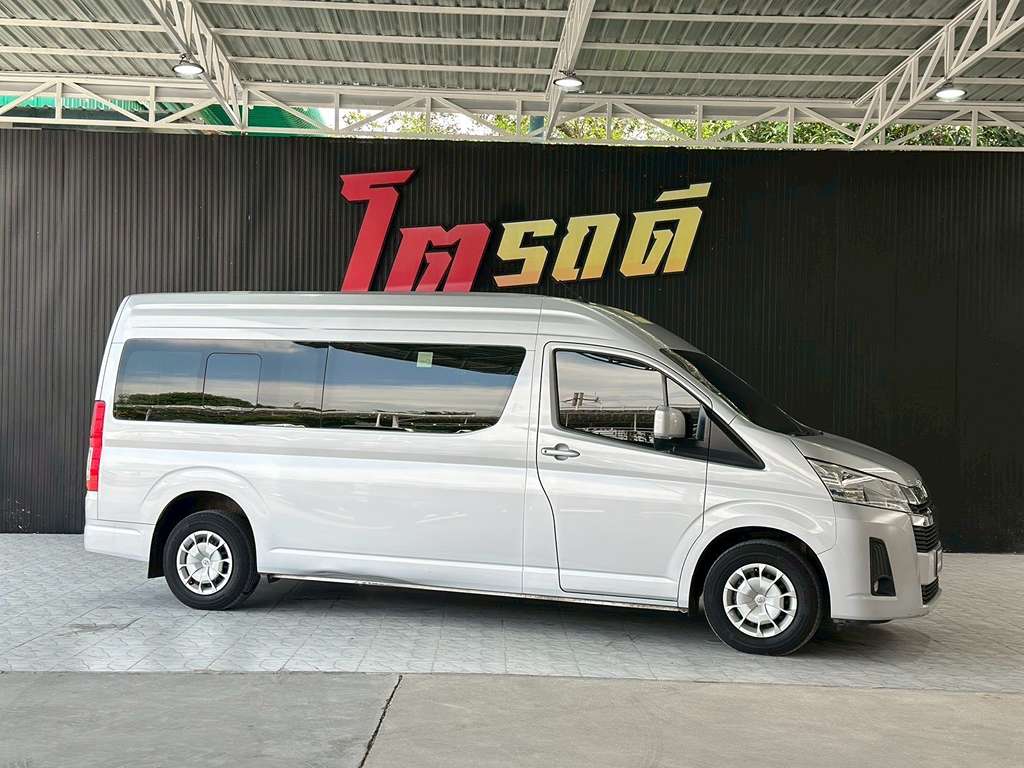 Toyota Commuter AT 2.8 VIP+AIRMICROBUS 2022 1นง 4158