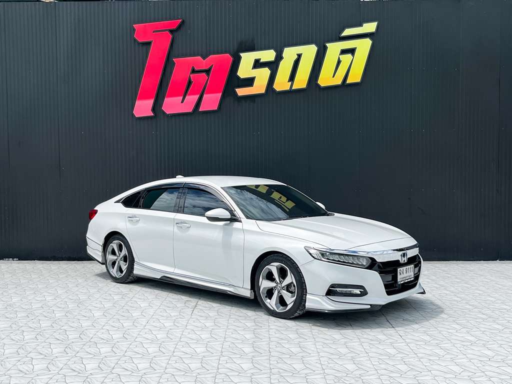 Honda Accord AT 2.0 eHev 2021