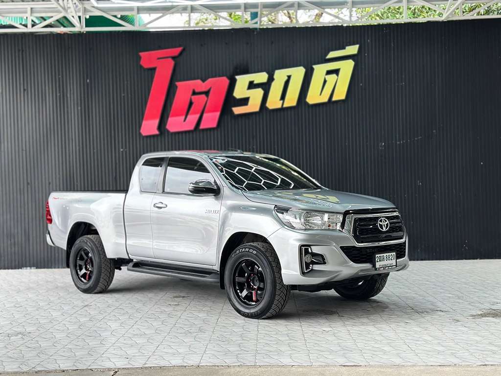 Toyota Revo แคปสูง AT 2.4 E 2019  2ฒล 8820