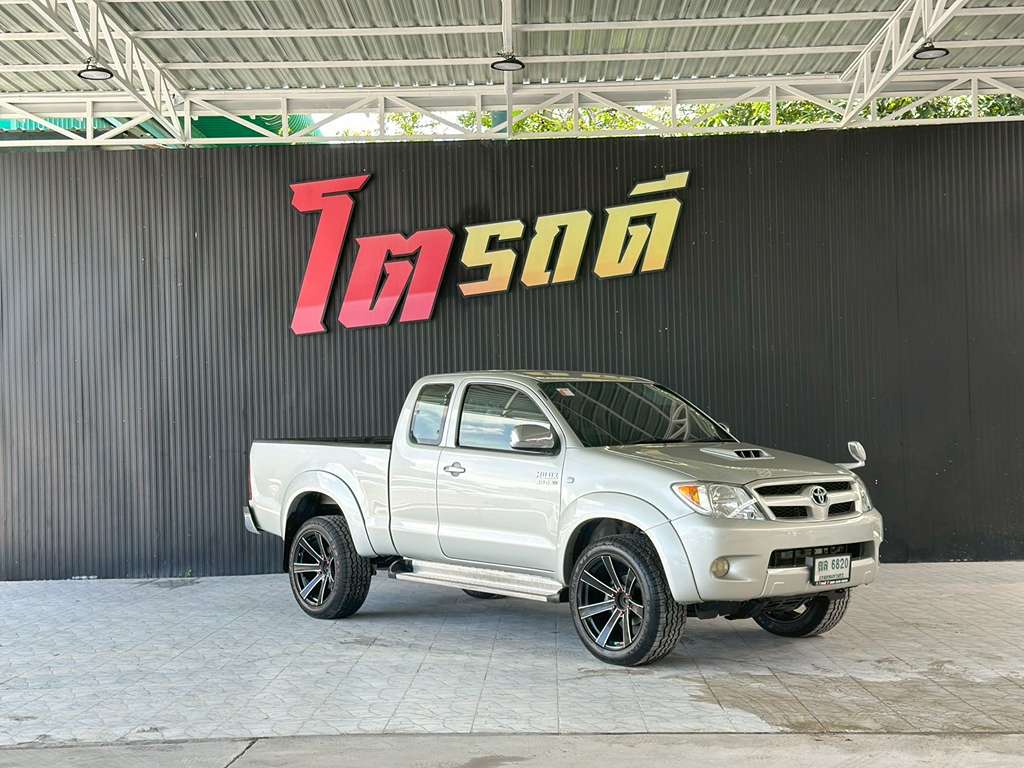 Toyota Vigo แคปสูง MT 3.0 E 2007 ฒล 6820 กทม