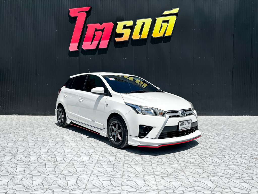 Toyota yaris AT 1.2 E 2016 5กต 7740 กทม
