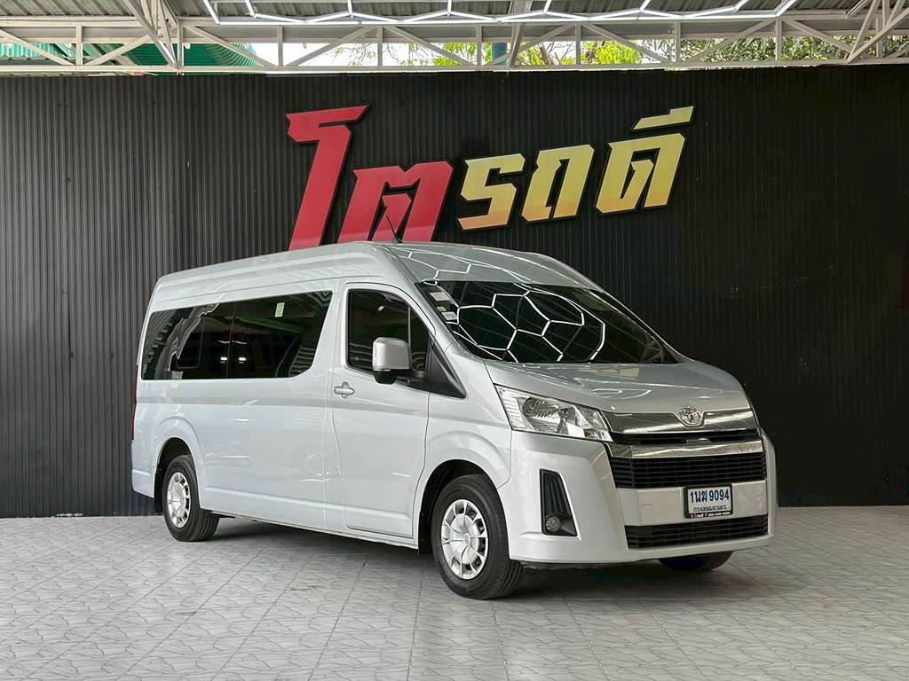 Toyota ไมล์ไม่แท้ Commuter MT 2.8**ไมล์ไม่แท้ 2020 1นฆ 9094