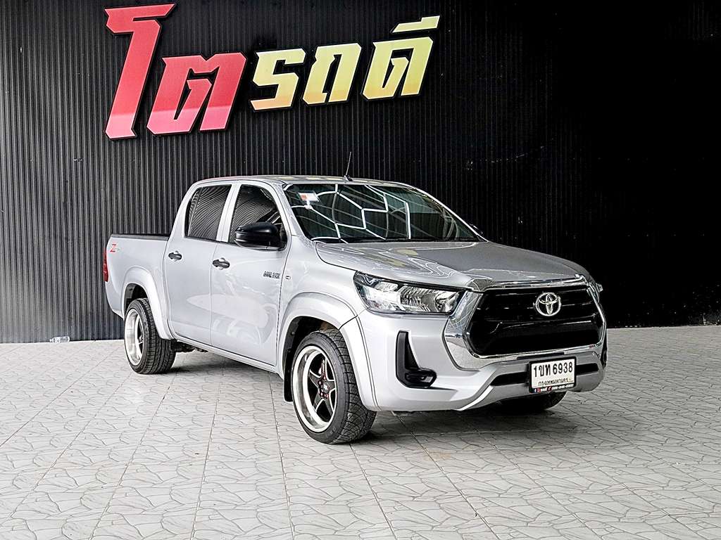 Toyota REVO D4 เตี้ย AT 2.4 Mid 2020 ทะเบียนรถ : 1ขท6938