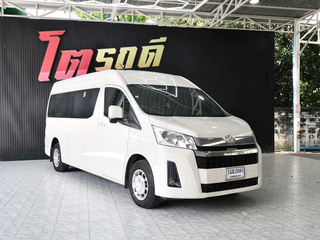 Toyota Commuter AT 2.8 2022  ทะเบียนรถ 1นฆ 2680 กทม