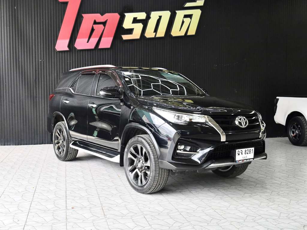 Toyota FORTUNER AT 2.8 TRD 2019  ทะเบียนรถ : ฉจ 8281  ทะเบียนเดิม : งธ9423