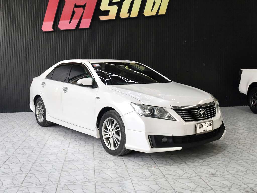 Toyota ไมล์ไม้แท้ CAMRY AT 2.0 G 2014  ทะเบียนรถ : ขพ 8006
