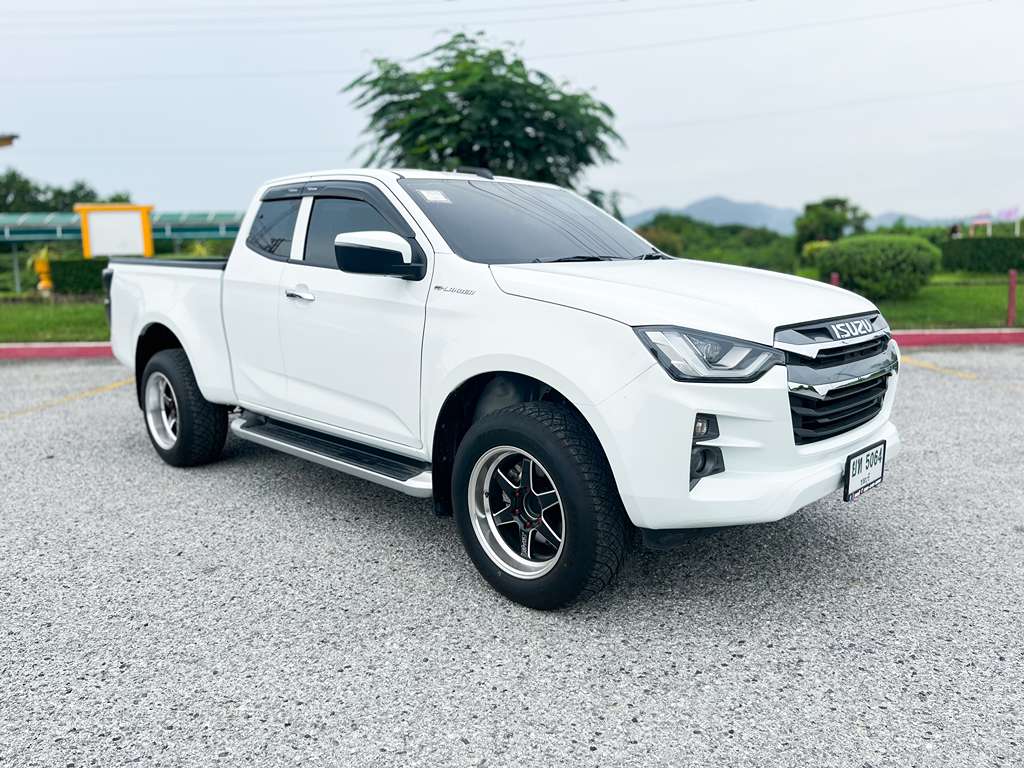 Isuzu DMaxHi-Lander  cab MT 1.9 Ddi LDA Hi-lander 2022 ยท 5064