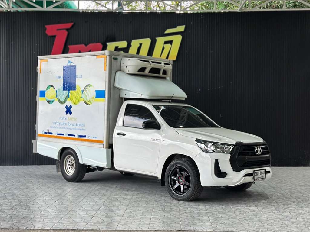Toyota Revo ตอนเดียว MT 2.4 Entry 2020  3ฒก 8047