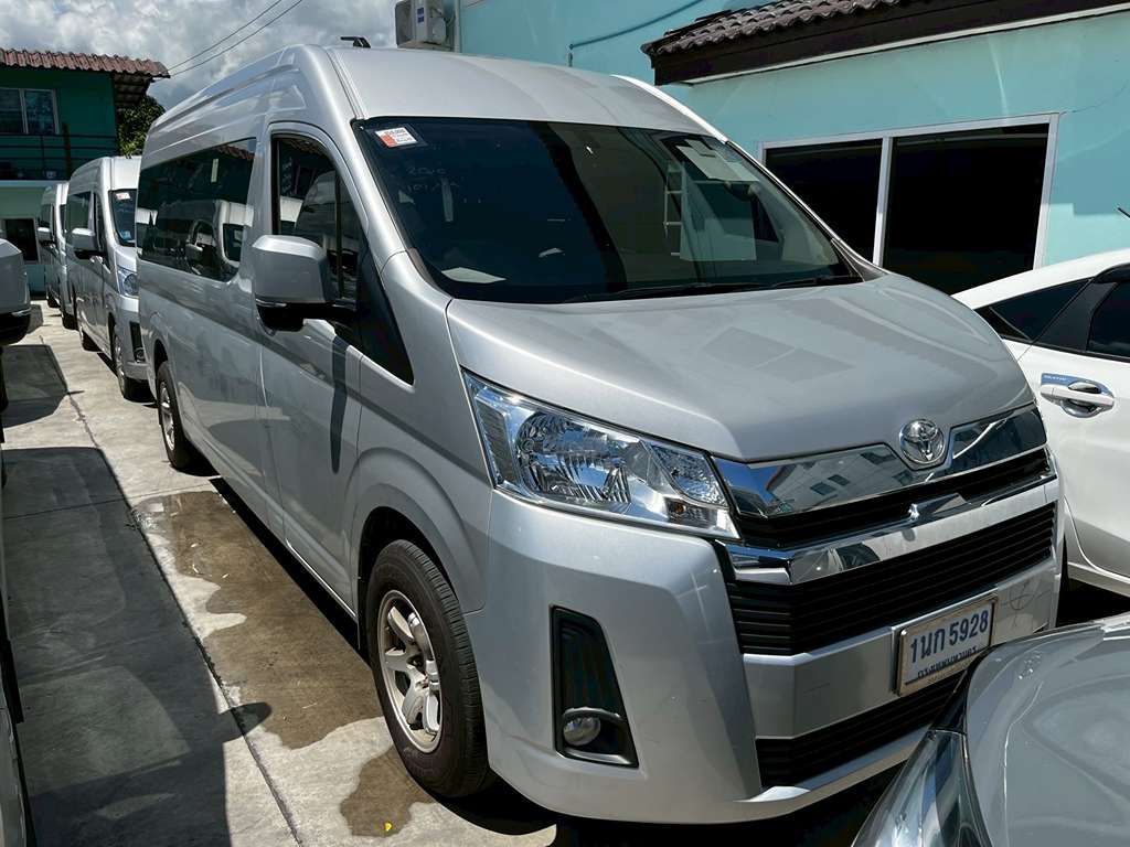 Toyota Commuter MT 2.8 2020 1นก 5928