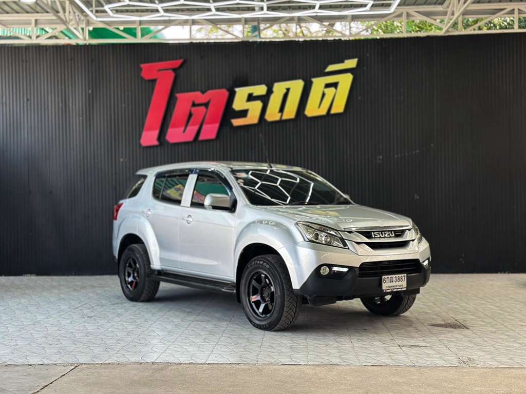 Isuzu MU-X AT 1.9 2016  6กฒ 3887