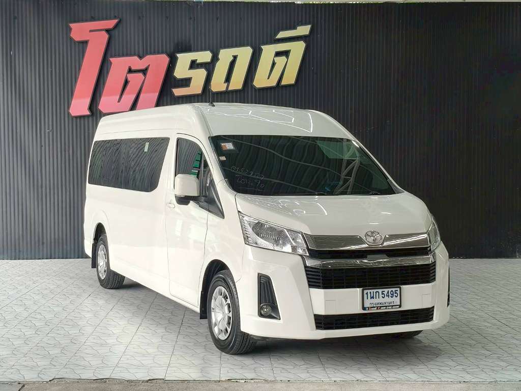 Toyota COMMUTER MT มีเฉี่ยวด้านหน้ามาขายตามสภาพ 2.8 2020  ทะเบียนรถ : 1นก 5495