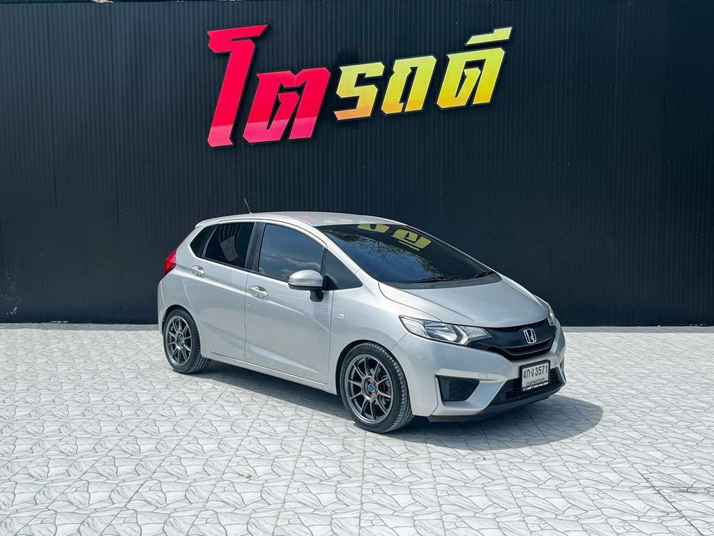 Honda Jazz GK AT 1.5 S 2015 4กง 3571