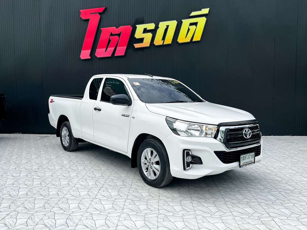 Toyota Revo แคปเตี้ย MT 2.4 J standard 2016 1ฒศ 3716