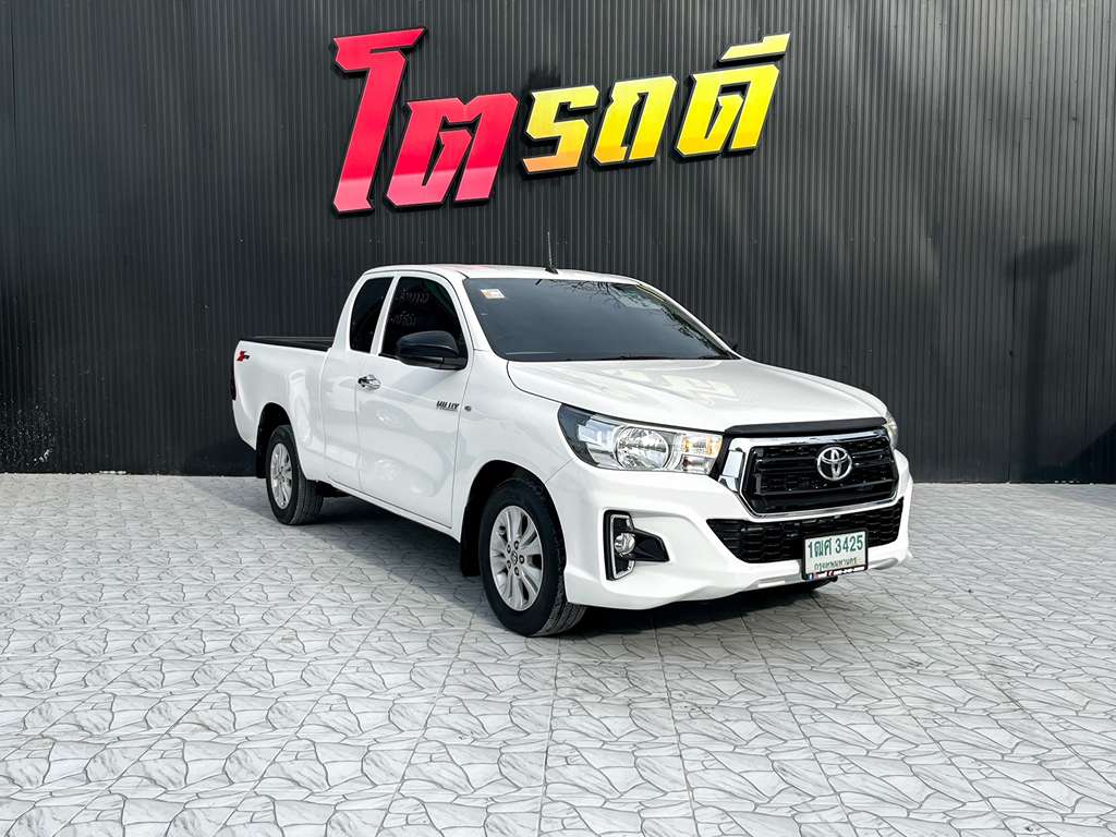 Toyota Revo smart cab  MT 2.4 J มือหมุน 20161ฒศ 3425