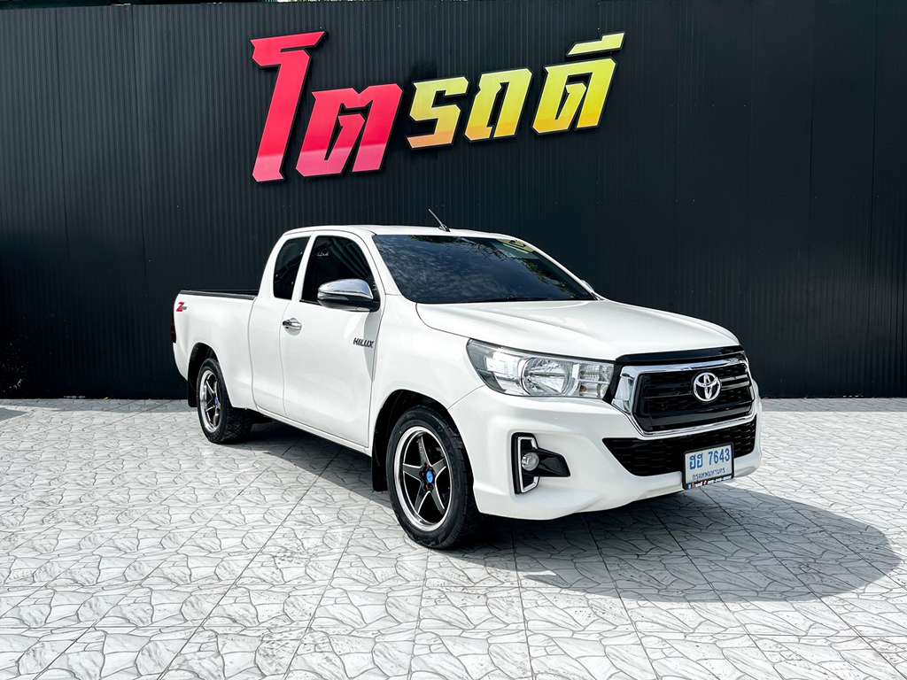 Toyota Revo smart cab  MT 2.4 J+ 2019 ยท 5133