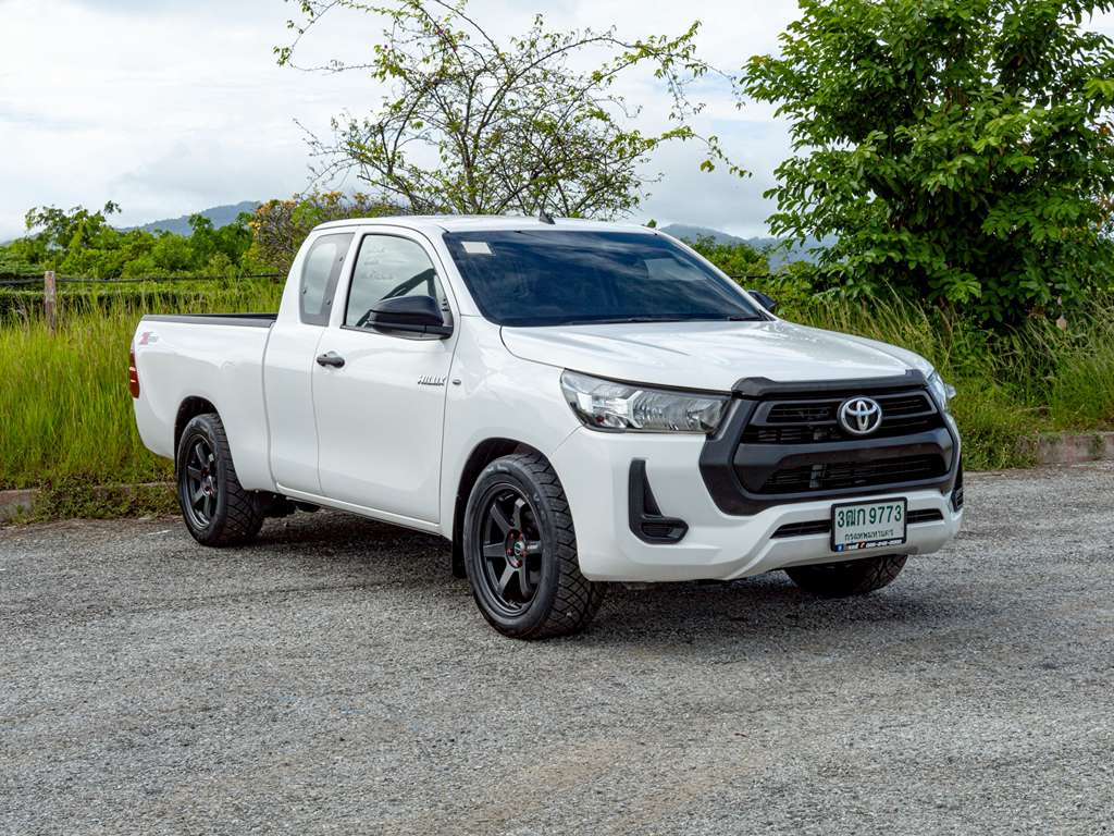 Toyota Revo smart cab MT 2.4 Entry 2020  3ฒก 9773