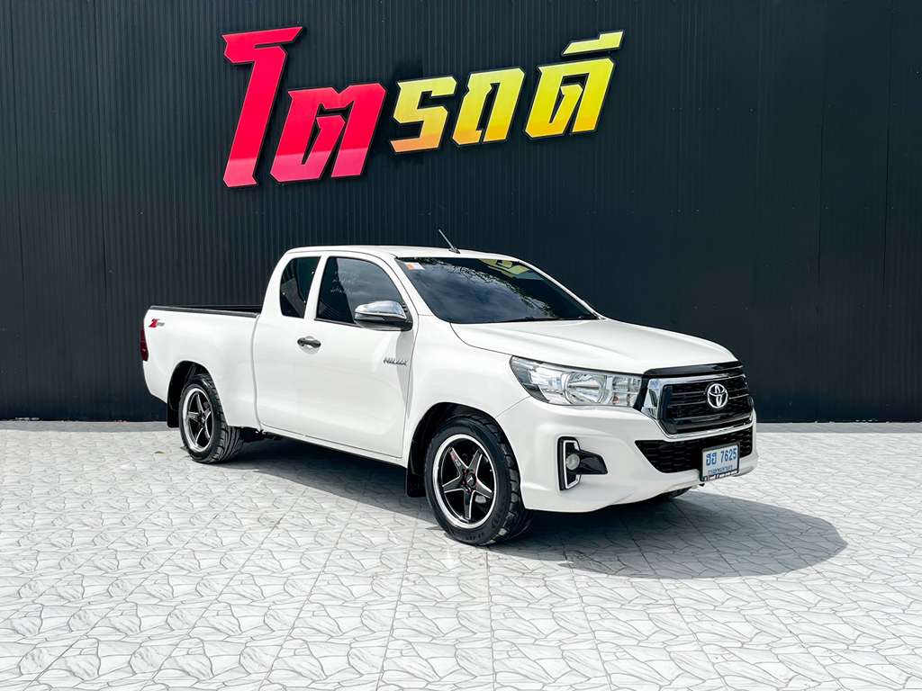 Toyota Revo แคปเตี้ย MT 2.4 J+ ยท 5135
