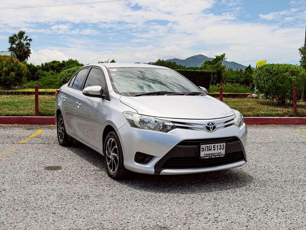 Toyota Vios AT 1.5 E 2016 5กผ 5133 กทม