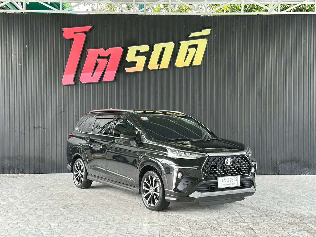 Toyota VELOZ AT 1.5 Premium 2023  4ขน 9509 กทม
